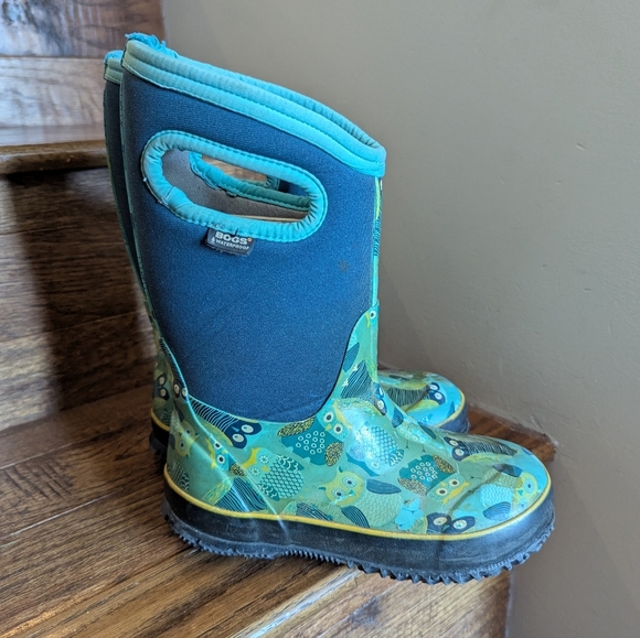 Bogs Classic owl blue waterproof winter boots Kids Size 12 - Picture 2 of 9